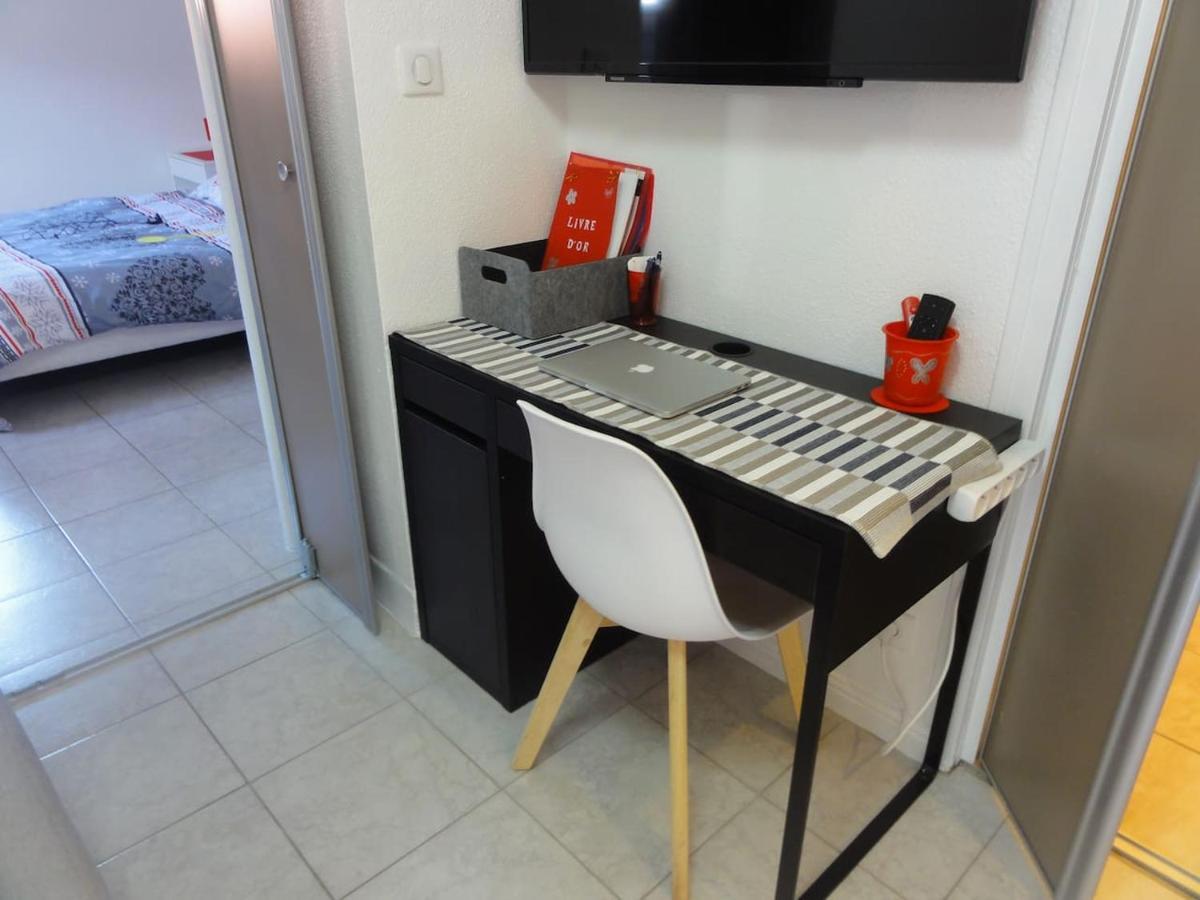 Au Petit Marcadal **Sanctuaires, Hopital, Gare** Appartement Lourdes Buitenkant foto